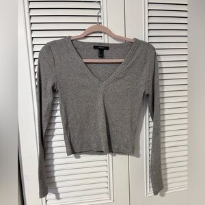 Forever 21 Heather Gray V-Neck Long Sleeve Tee Crop Top S